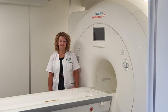 Már MRI-vizsgálat elvégzésére is lehetőség van a Korall Klinikán. Kiváló orvossal bővült a csapat